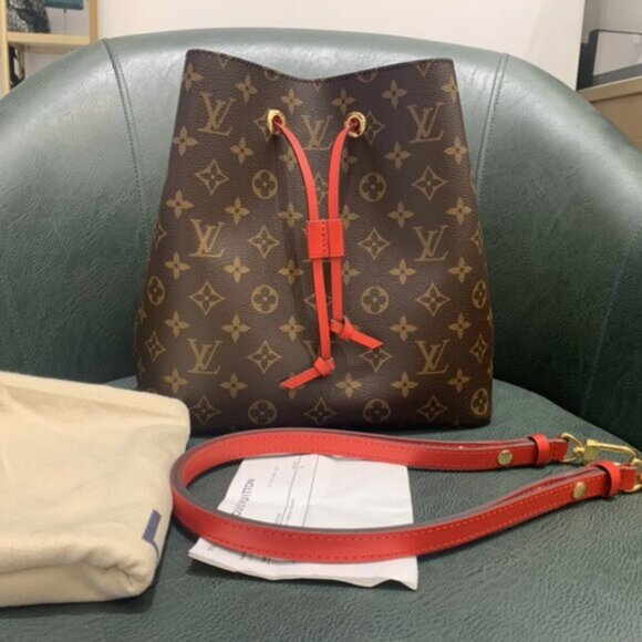 🍄🍄LOUIS VUITTON Monogram Neo Noe GM Bucket Shoulder Bag Red lining